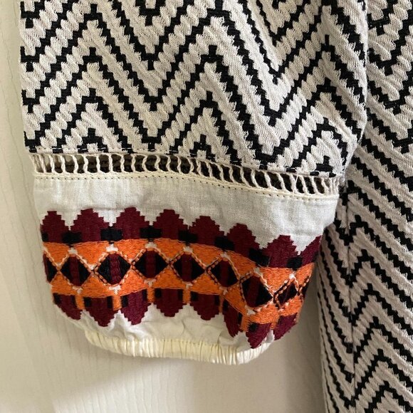 Altar'd State Women's Cream Chevron Embroidered Peasant Bohemian Blouse Small - Picture 6 of 10